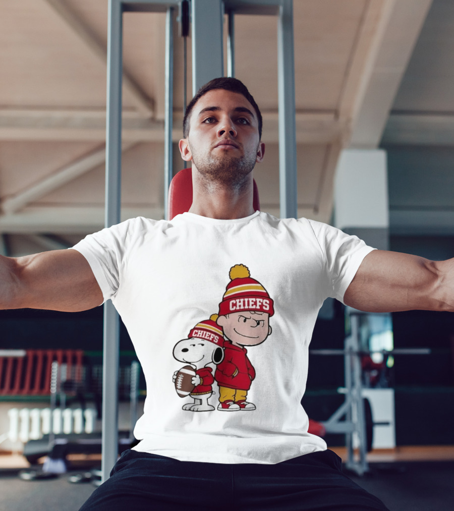 Snoopy And Charlie Brown Chiefs Football Fans Kansas City Chiefs T-Shirt