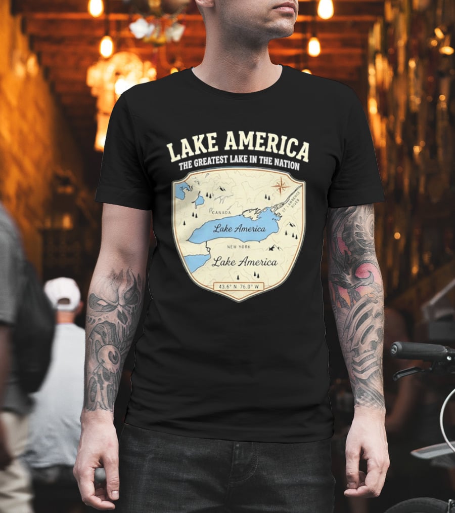 Lake America The Greatest Lake In The Nation Map Compass Cream T-Shirt