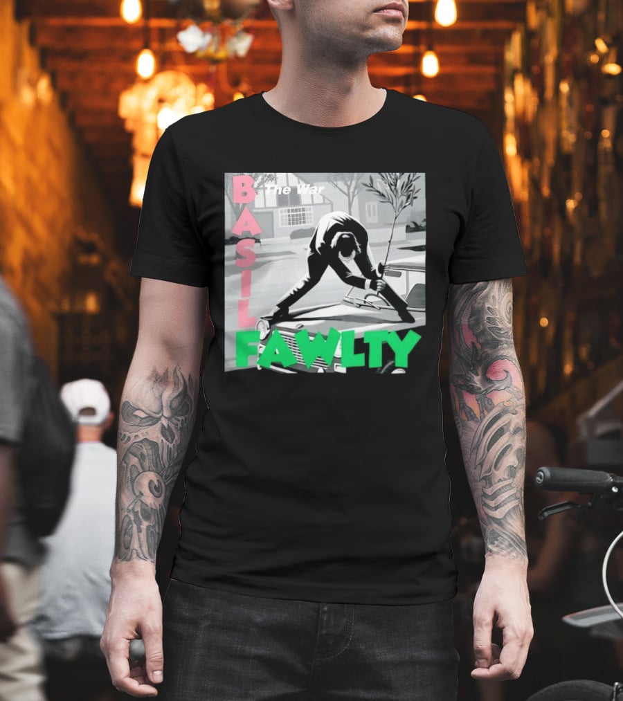 Basil Fawlty The War John Cleese British Comedy Iconic Scene T-Shirt