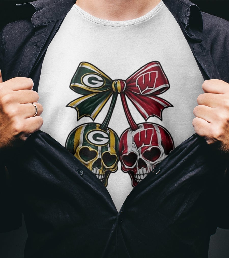 Green Bay Packers Wisconsin Badgers Skulls Bow T-Shirt