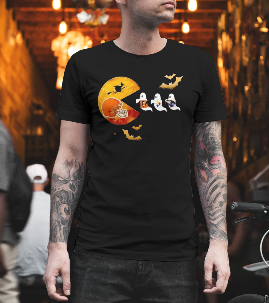 Cleveland Browns Pac Man Vs Bengals Steelers Ravens Halloween Battle T-Shirt