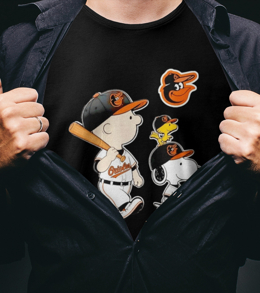 Woodstock Charlie Brown Snoopy Orioles Baseball Team T-Shirt