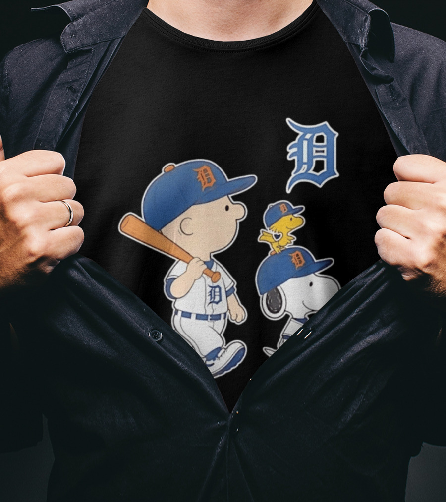 Charlie Brown Snoopy Woodstock Detroit Tigers Baseball Peanuts T-Shirt