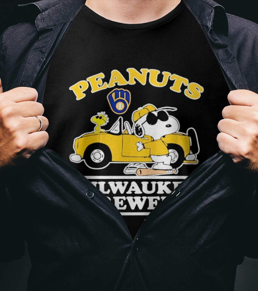 Peanuts Snoopy Woodstock Driving Milwaukee Brewers Baseball T-Shirt