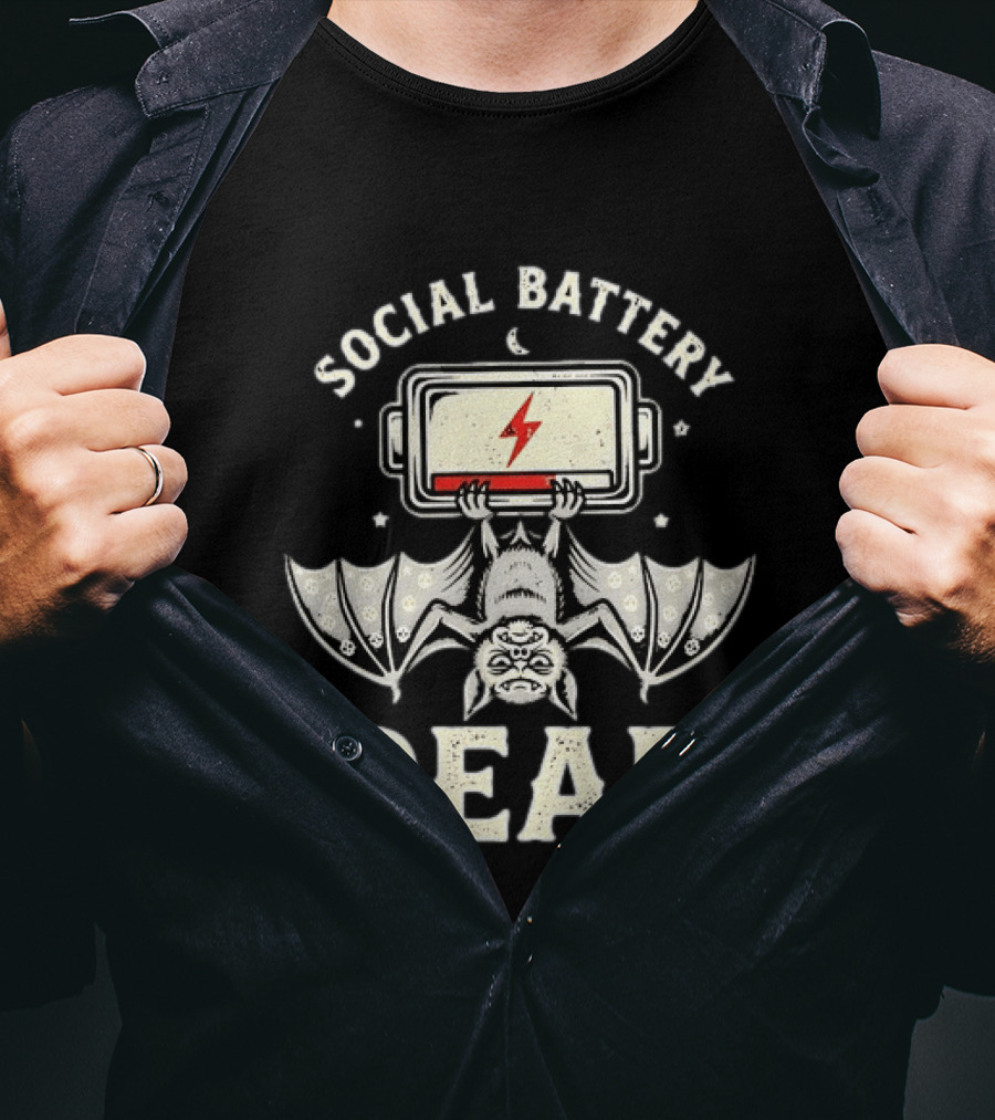 Social Battery Dead Bat Introvert Goth Humor T-Shirt