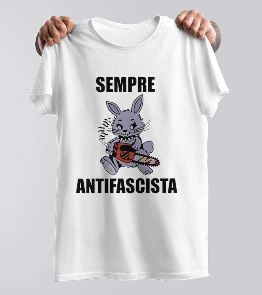 Sempre Antifascista Bunny Chainsaw T-Shirt