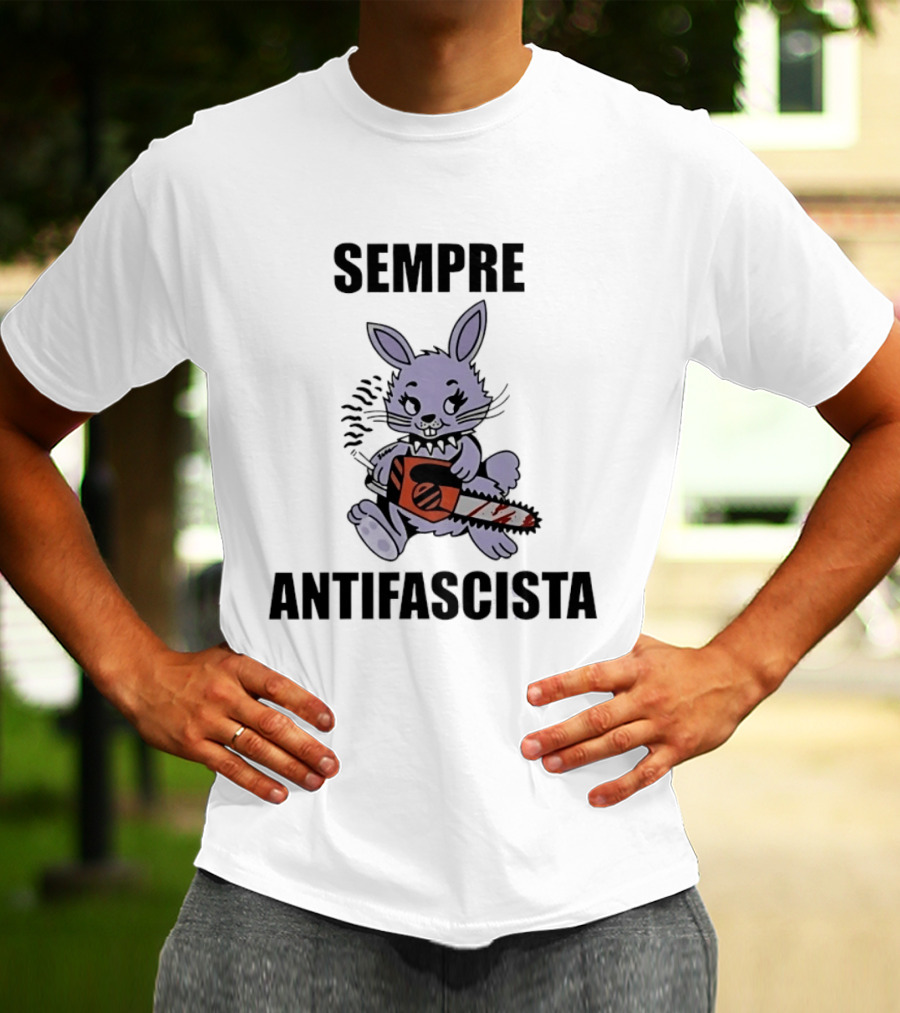 Sempre Antifascista Bunny Chainsaw T-Shirt