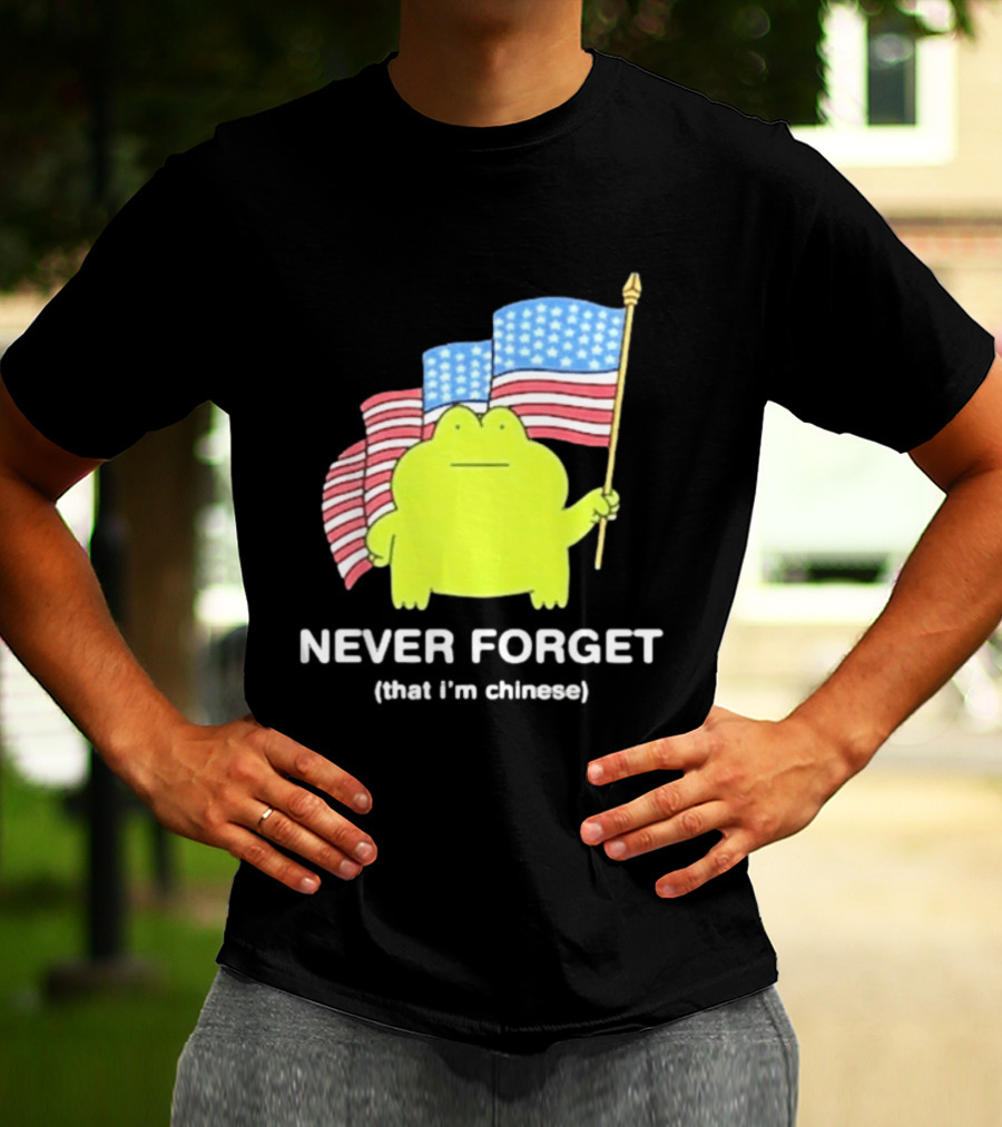 Frog Holding American Flags Never Forget That I'm Chinese T-Shirt