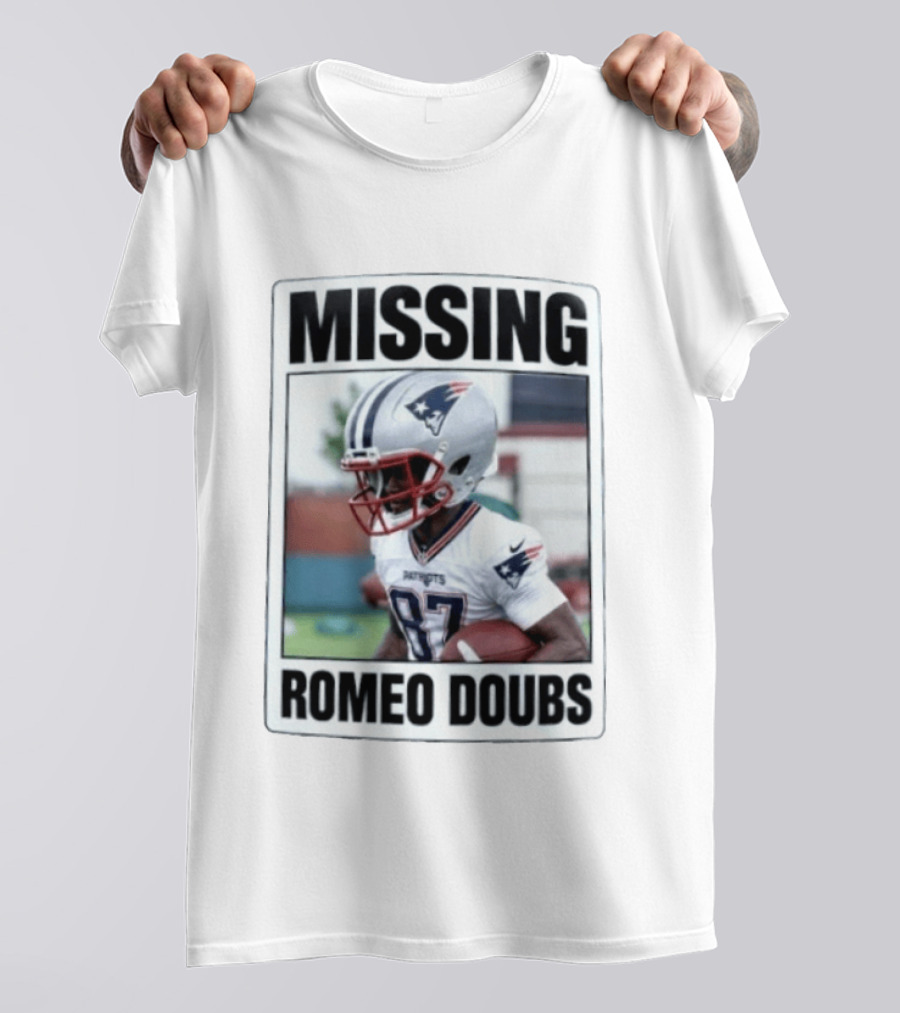 Missing Romeo Doubs New England Patriots T-Shirt
