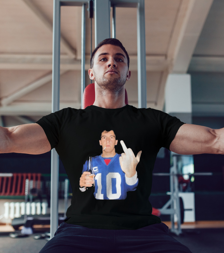 Eli Manning Jersey Smoking Gesture Middle Finger 10 T-Shirt