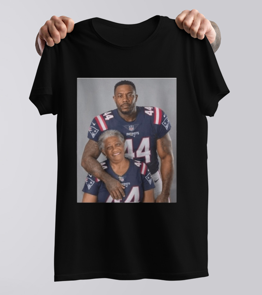 New England Patriots Jahlani Tavai 44 Mom Football Family Game Day 2026 T-Shirt