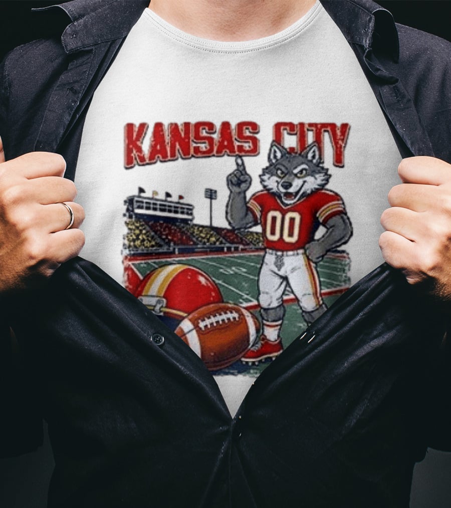 Kansas City Chiefs Wolf Mascot Football Stadium Scene T-Shirt