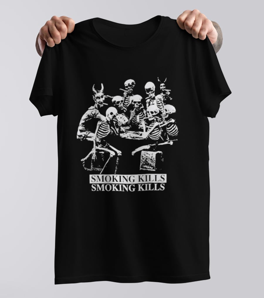 Skeleton Poker Game Smoking Kills Gothic T-Shirt