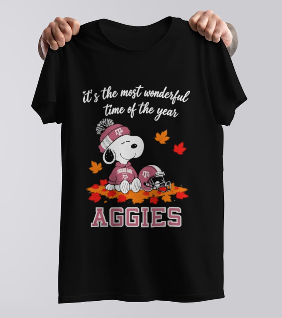 Snoopy It's The Most Wonderful Time Of The Year Texas A&M Aggies Autumn Leaves T-Shirt