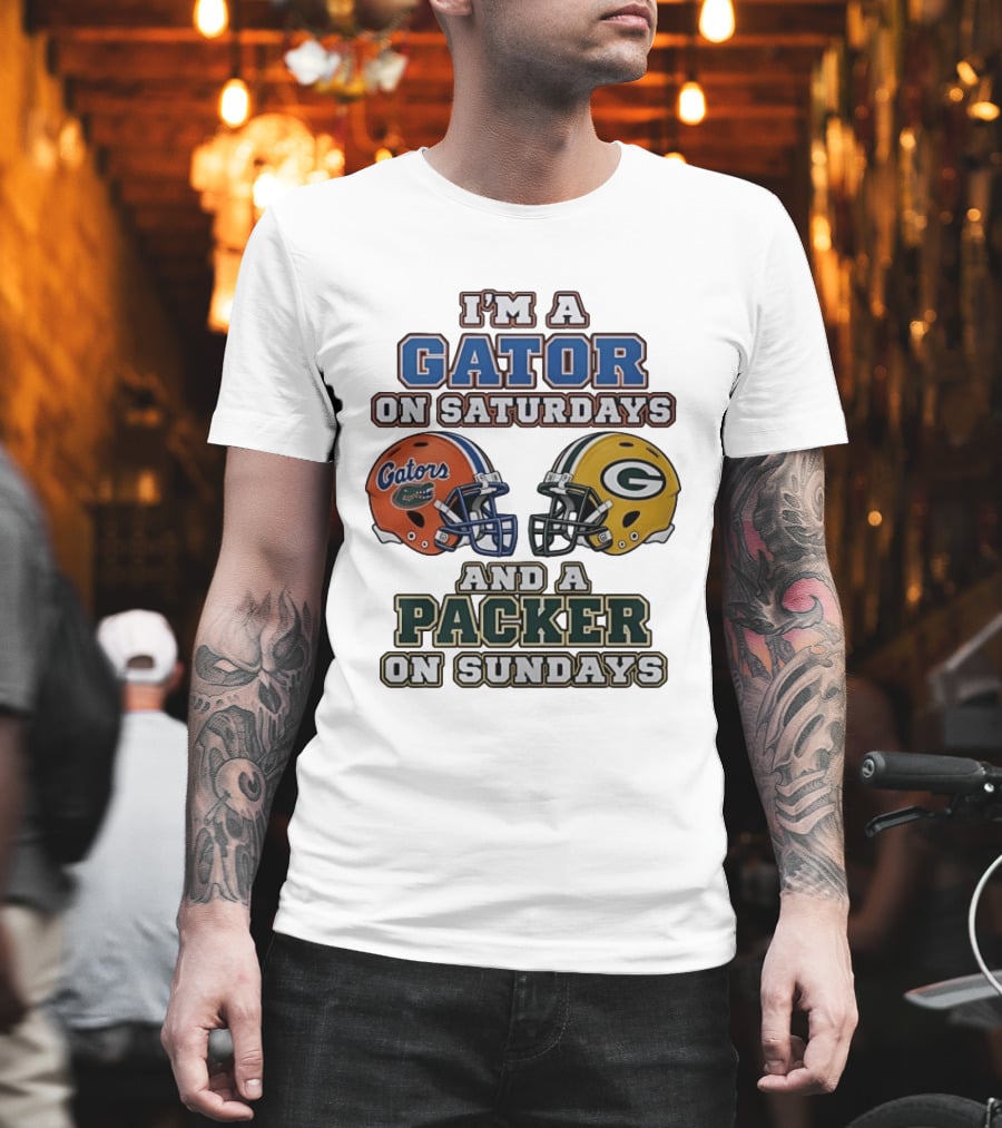 I'm A Gator On Saturdays And A Packer On Sundays Football Fan Gear T-Shirt