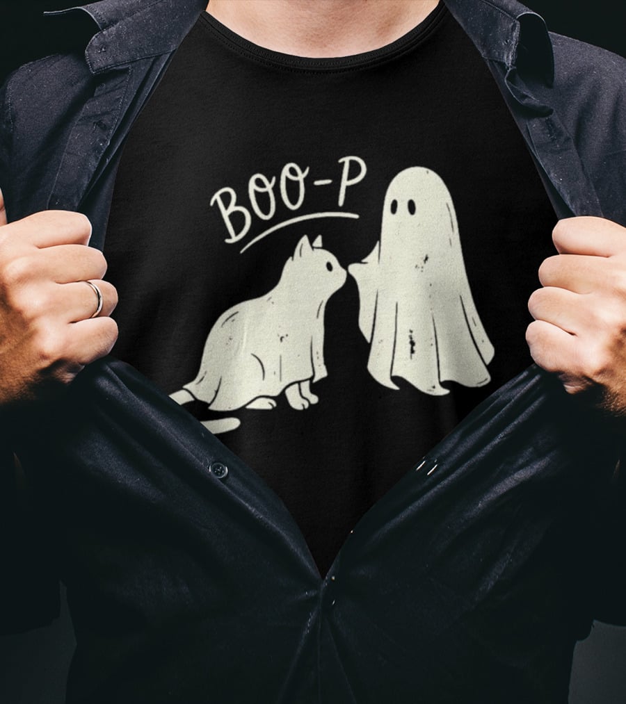 Boo P Humor Halloween Cat Ghost Playful Spirit And Feline Paw Interaction T-Shirt