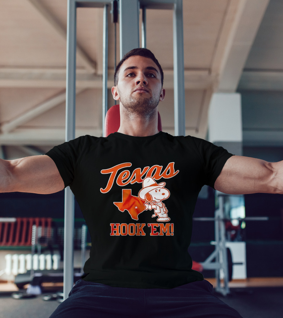 Texas Snoopy Hook 'Em Peanuts Cowboy Spirit T-Shirt
