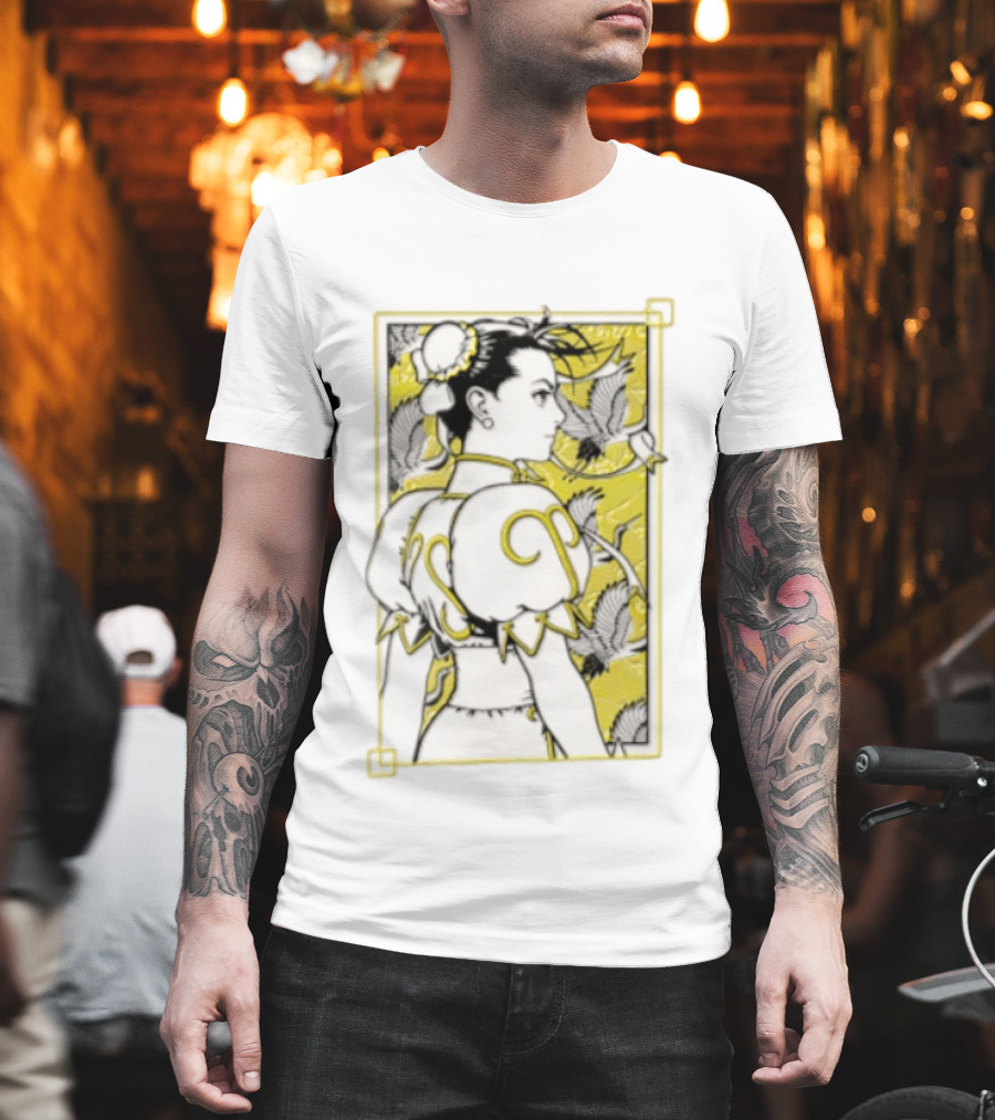 Chun Li Profile Flying Cranes Yellow Frame Line T-Shirt
