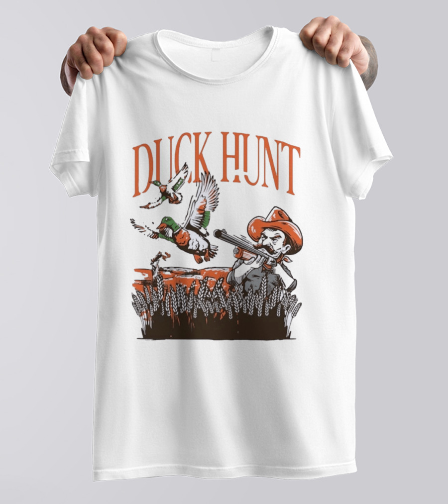 Duck Hunt Hunter Wildlife Outdoors Vintage Cowboy Shooting Scene T-Shirt