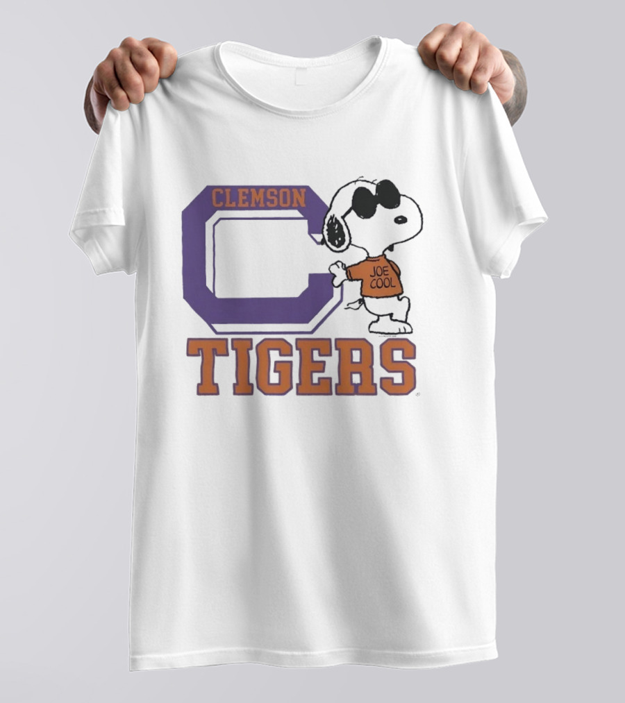 Clemson Tigers Snoopy Joe Cool Peanuts College Sports T-Shirt