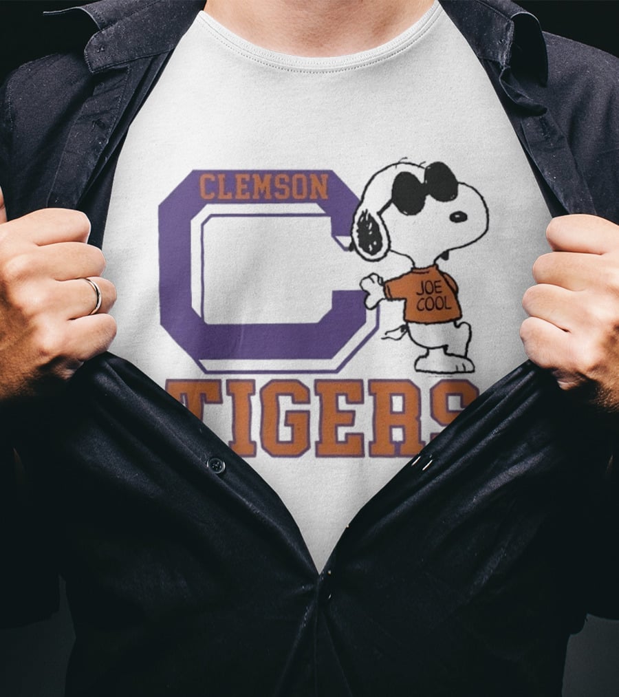 Clemson Tigers Snoopy Joe Cool Peanuts College Sports T-Shirt