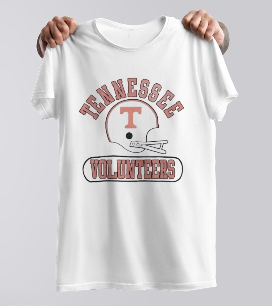 Tennessee Volunteers Football Helmet Distressed T-Shirt