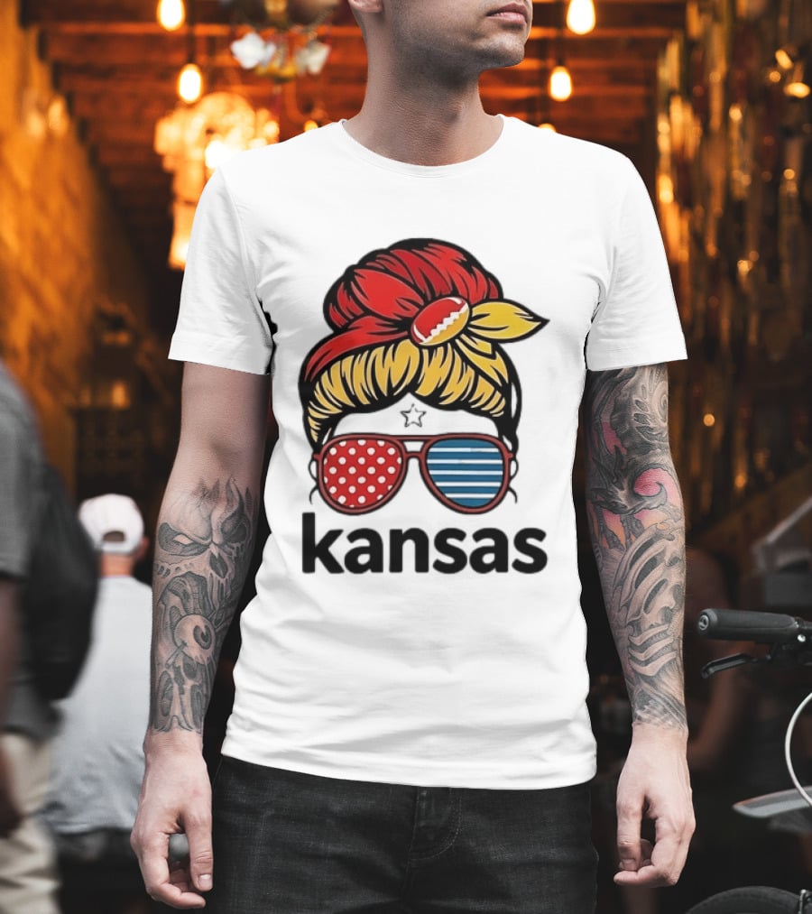 Kansas City Chiefs Royals Football Game Day Messy Bun Girl T-Shirt
