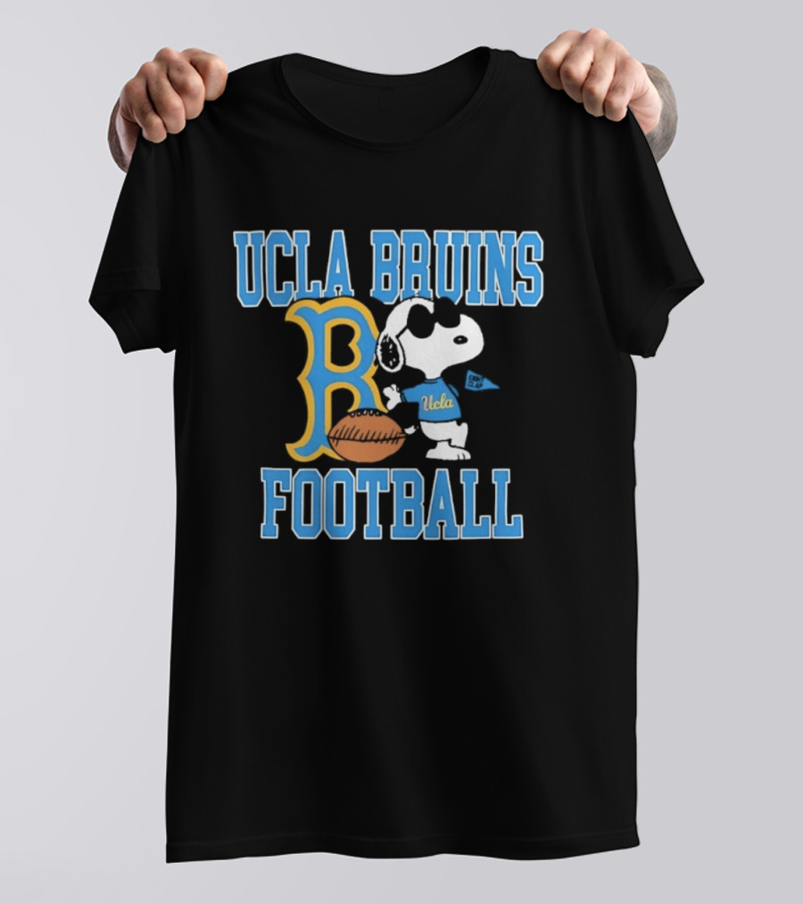 UCLA Bruins Football Snoopy Peanuts Eight Clap T-Shirt