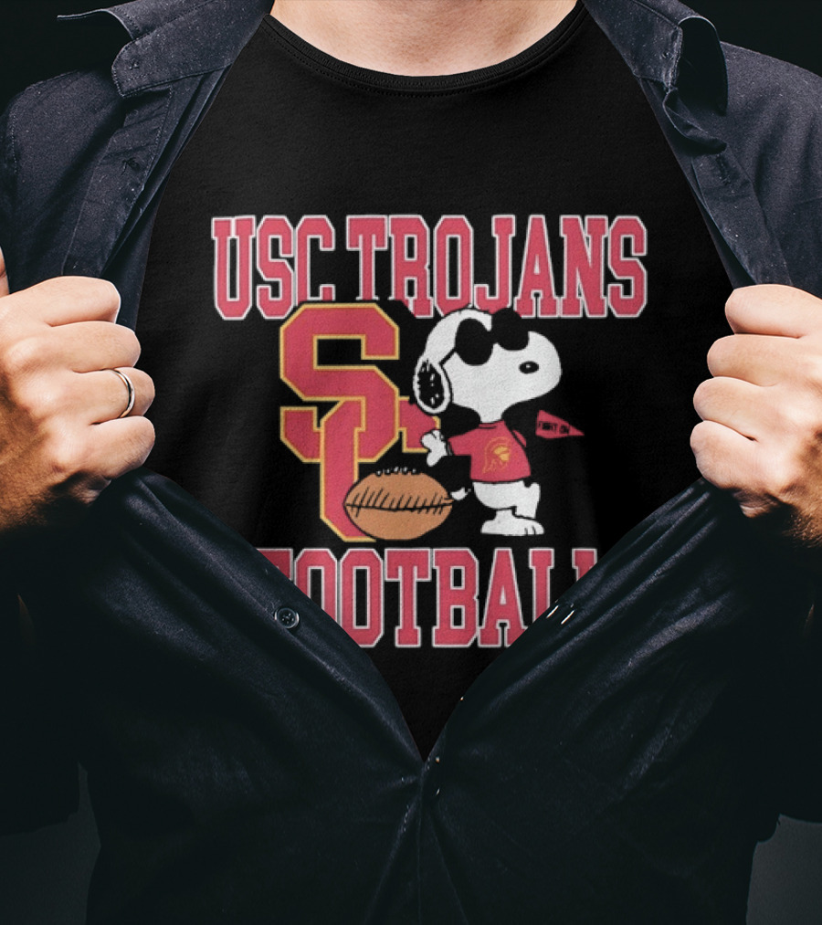 USC Trojans Snoopy Football Fight On University Of Southern California T-Shirt