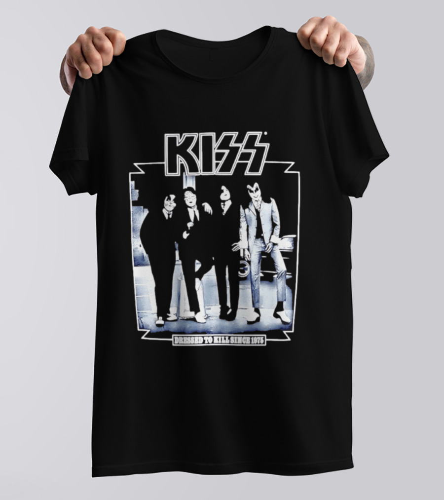 Kiss Dressed To Kill Since 1975 Rock Music Band T-Shirt
