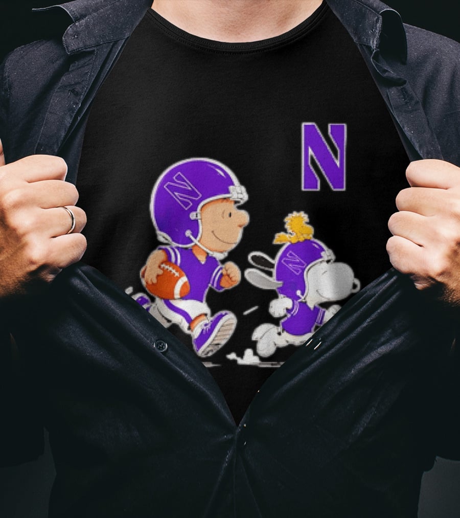 Northwestern Wildcats Charlie Brown Woodstock Snoopy Football Running T-Shirt