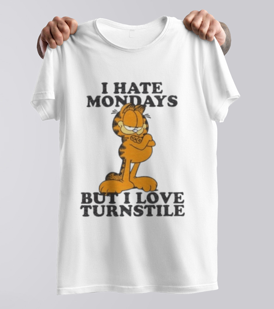 I Hate Mondays Lasagna Cat Love Turnstile T-Shirt