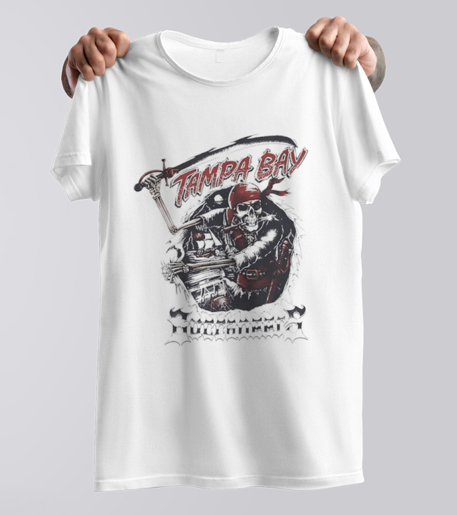 Tampa Bay Buccaneers Skeleton Pirate T-Shirt
