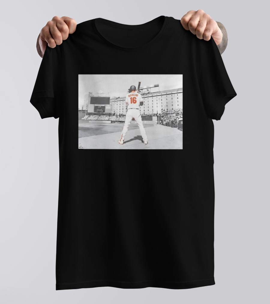 Baltimore Orioles Trey Mancini 16 Batting Camden Yards T-Shirt