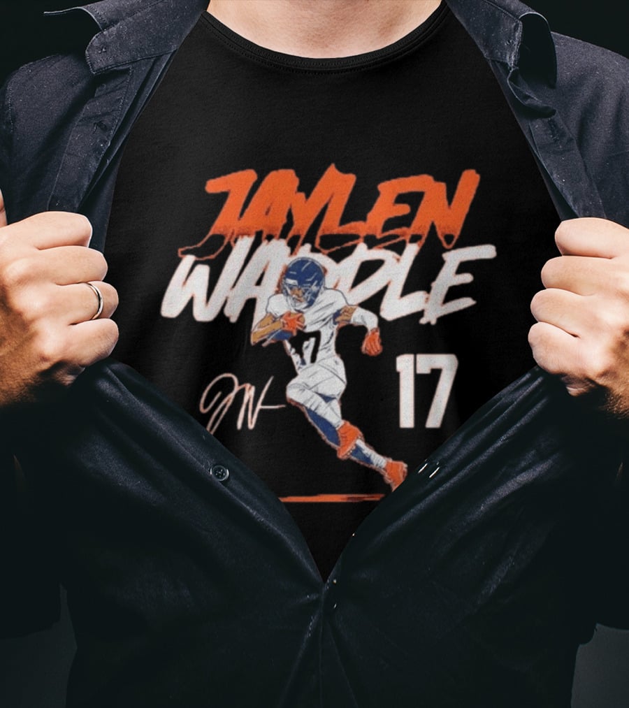 Jaylen Waddle 17 Denver Broncos Pose T-Shirt