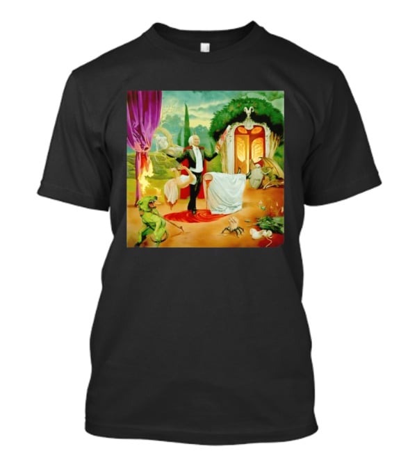 Surreal Magician Gothic Horror Sawing Woman In Half Fantasy Scene T-Shirt