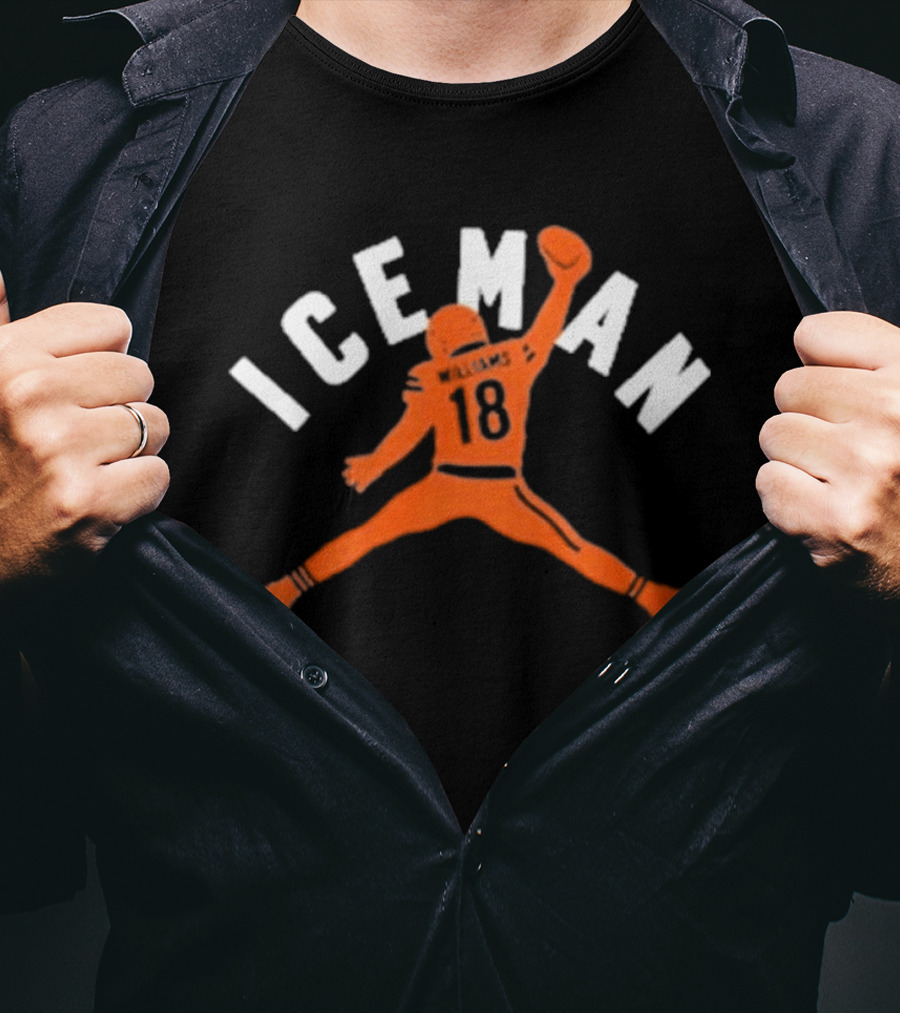 Caleb Williams Jump Iceman Chicago Football 18 T-Shirt