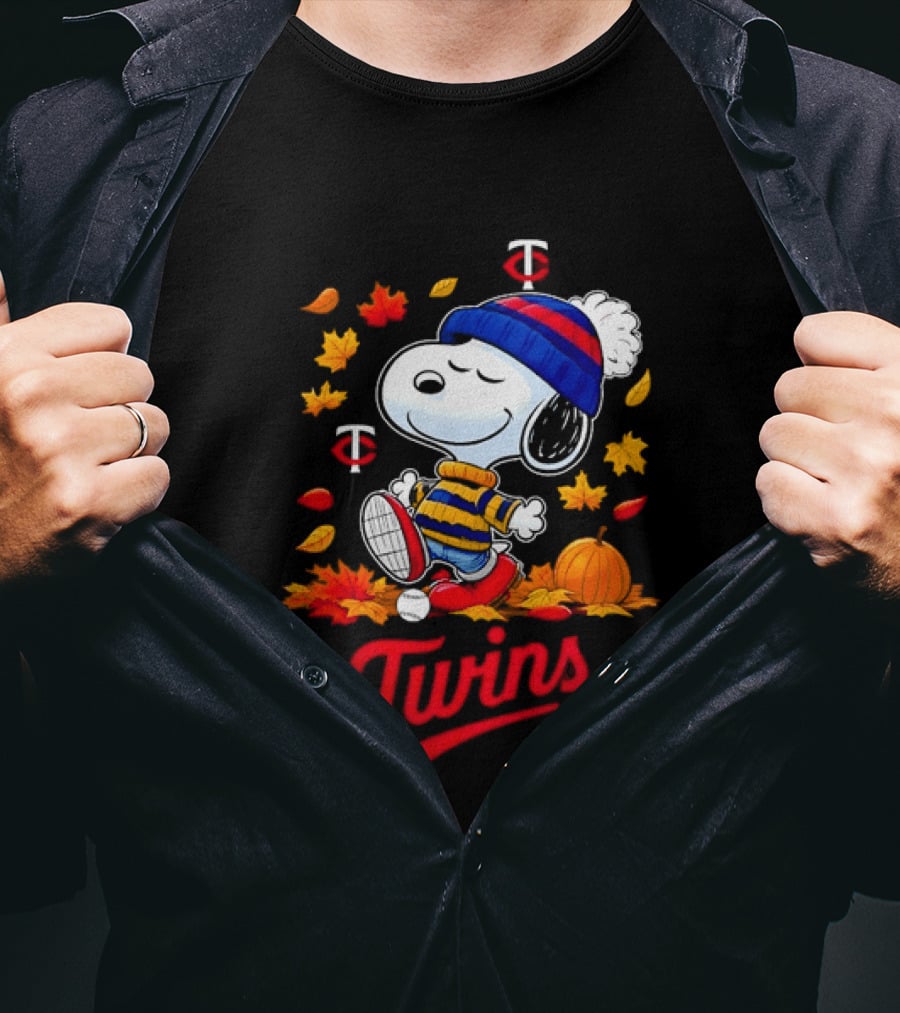 Snoopy Minnesota Twins Autumn Baseball MLB Peanuts Leaves Pumpkin T-Shirt