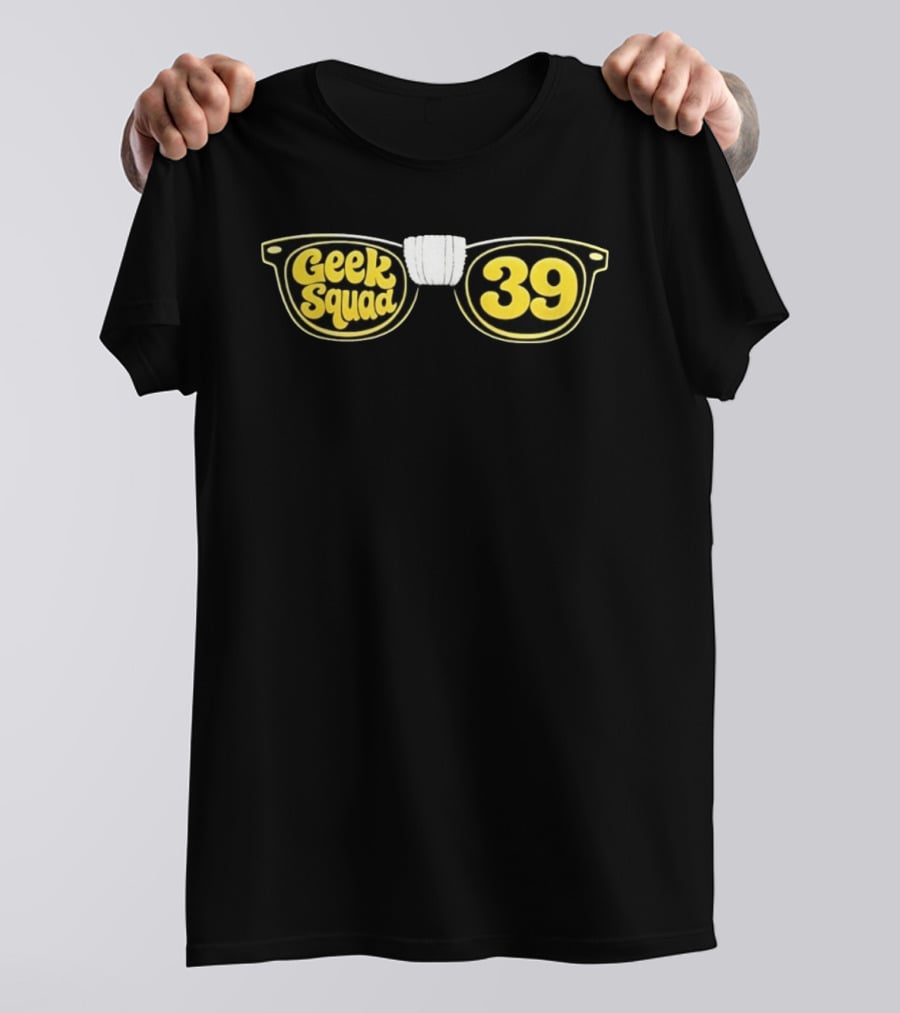 Geek Squad 39 Glasses Retro Tech Support T-Shirt