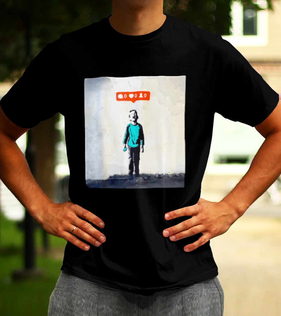 Boy With Zero Social Media Notifications And Screaming Expression T-Shirt