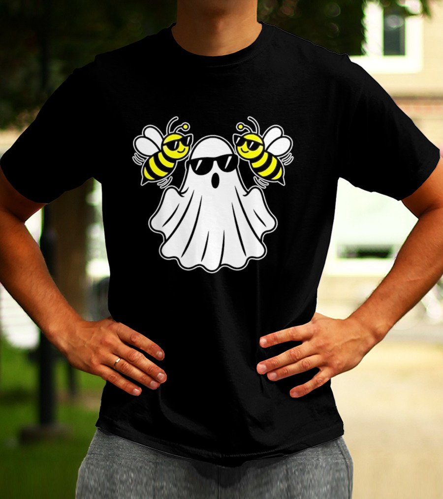 Ghost With Sunglasses And Bees Spooky Halloween Fun T-Shirt