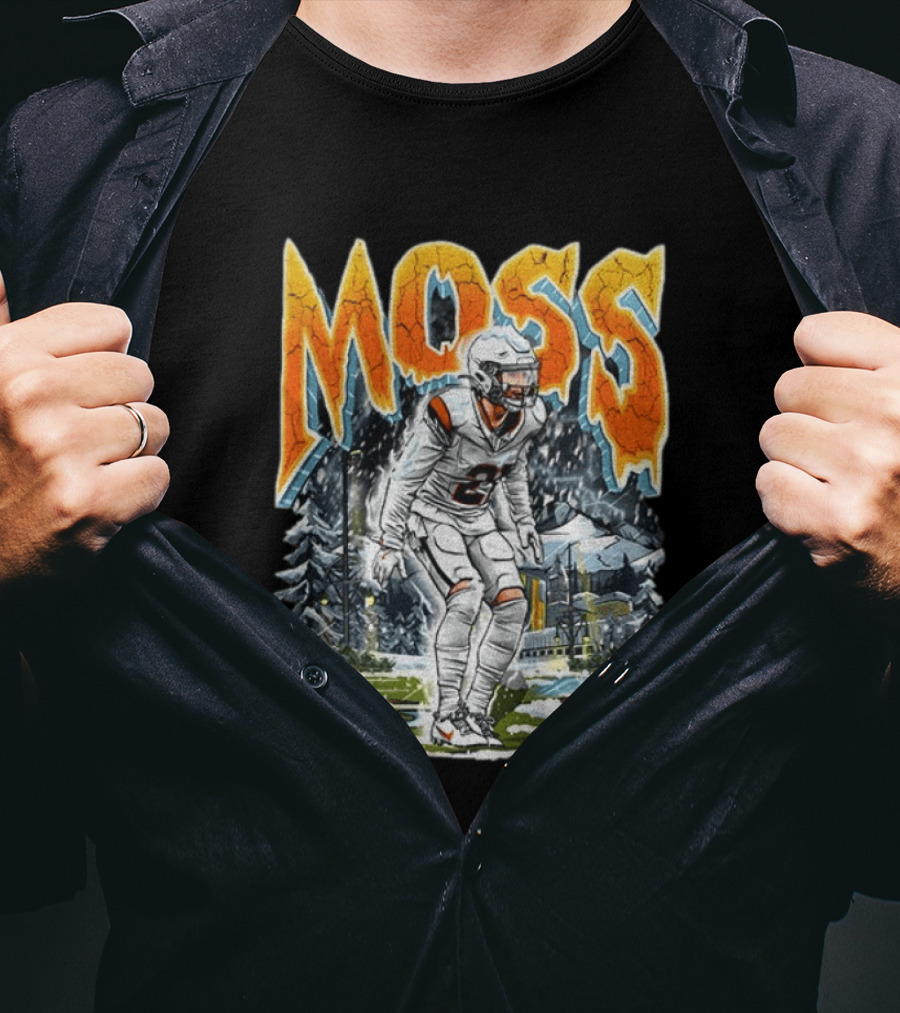 Moss Broncos Country Football Comic Style Winter Sports Scene T-Shirt