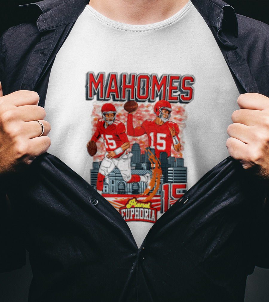 Mahomes Kansas City Chiefs Quarterback Euphoria 15 Skyline NFL Players T-Shirt