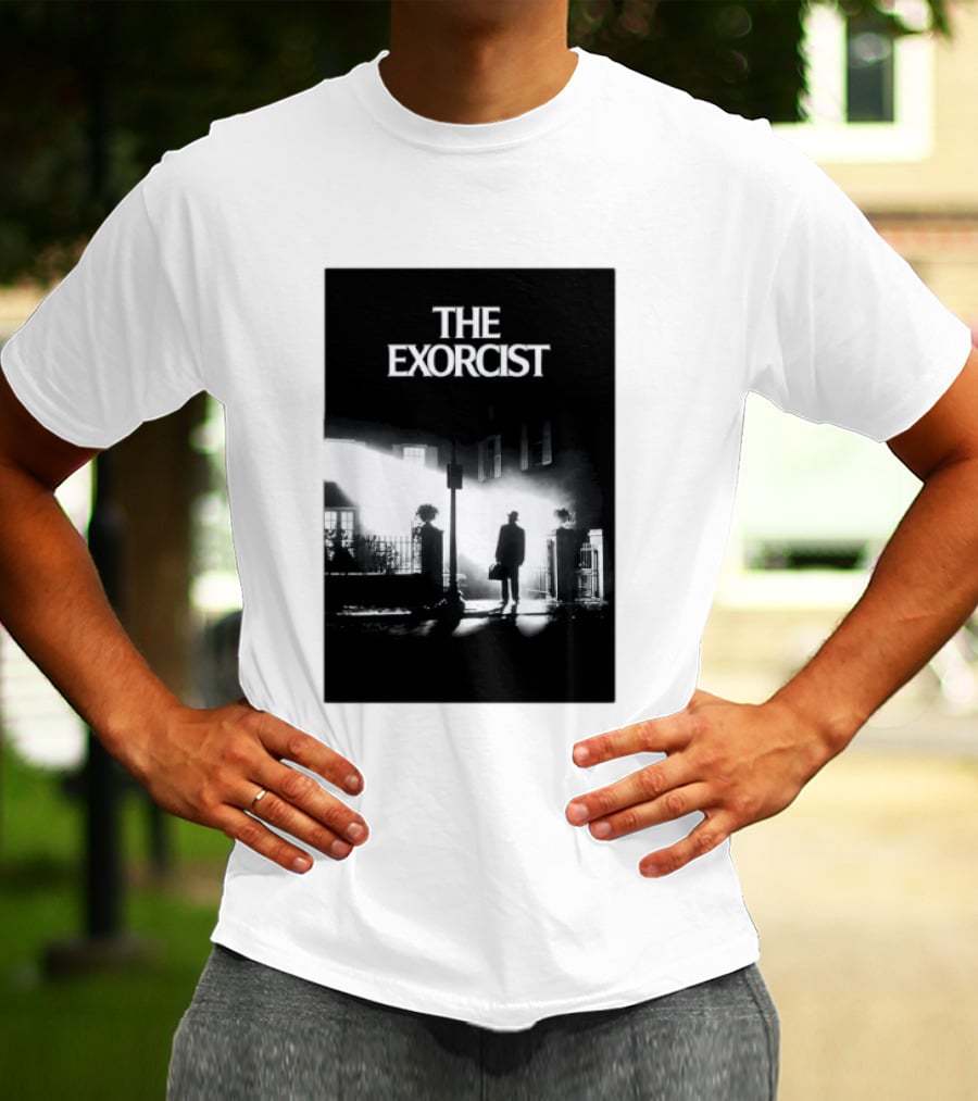 The Exorcist Iconic Horror Movie Walking Man Shadow Scene T-Shirt