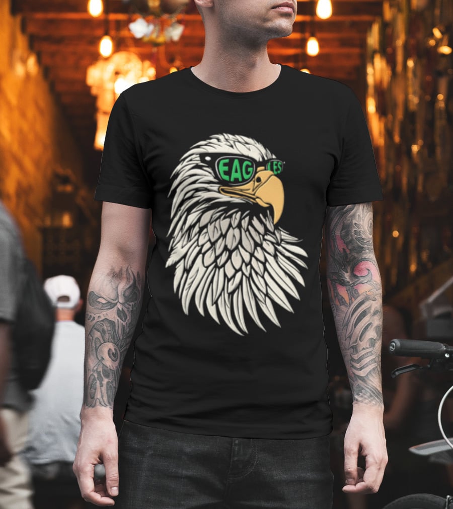 Philadelphia Eagles Bald Eagle Head With Sunglasses T-Shirt