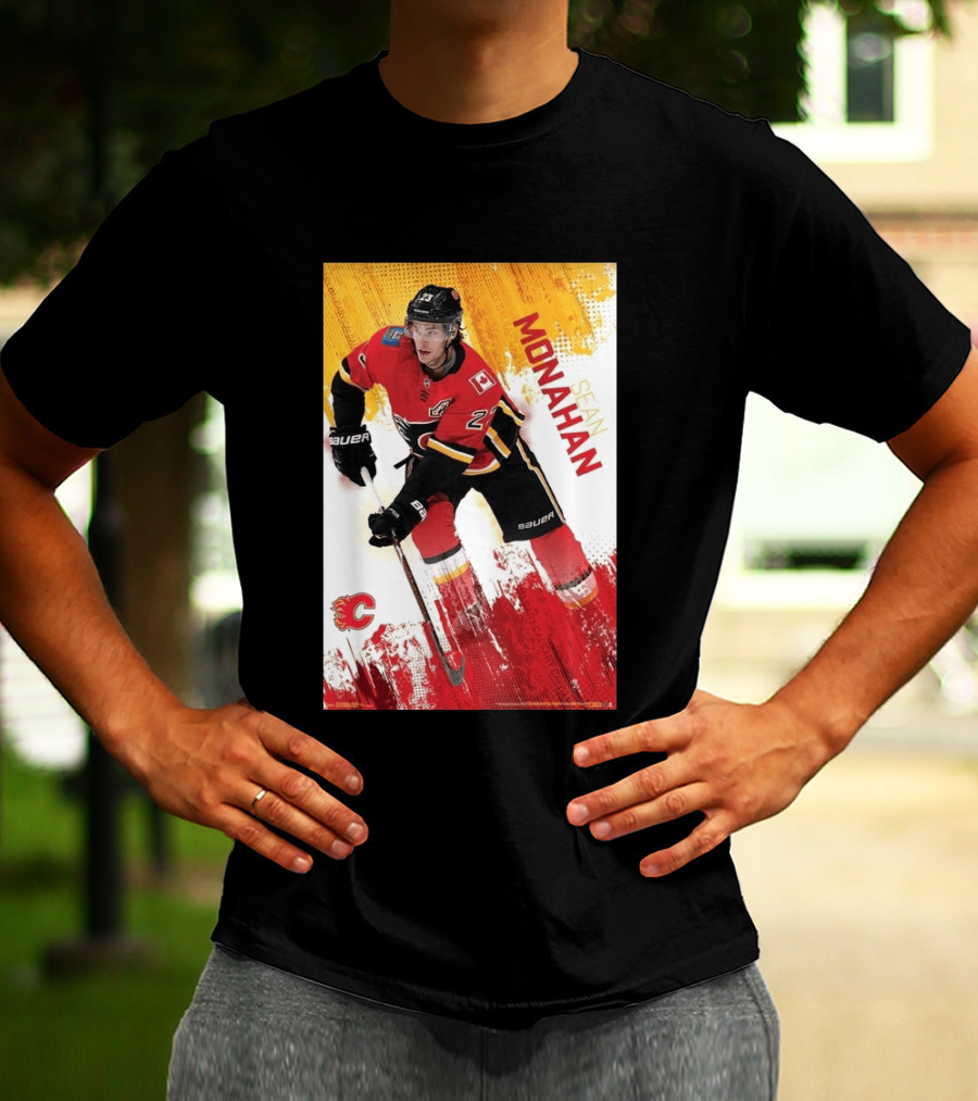 Sean Monahan Calgary Flames NHL Hockey Action T-Shirt