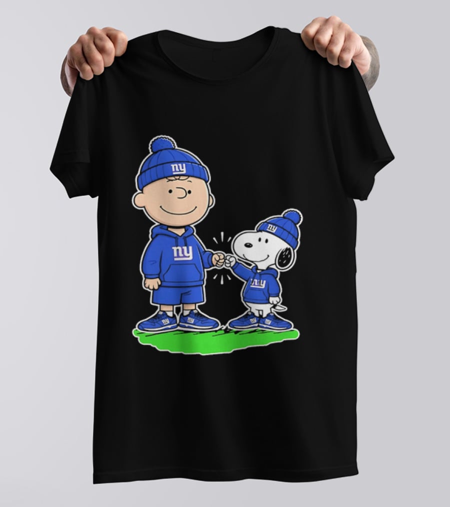 Snoopy And Charlie Brown NY Giants NFL Collaboration T-Shirt