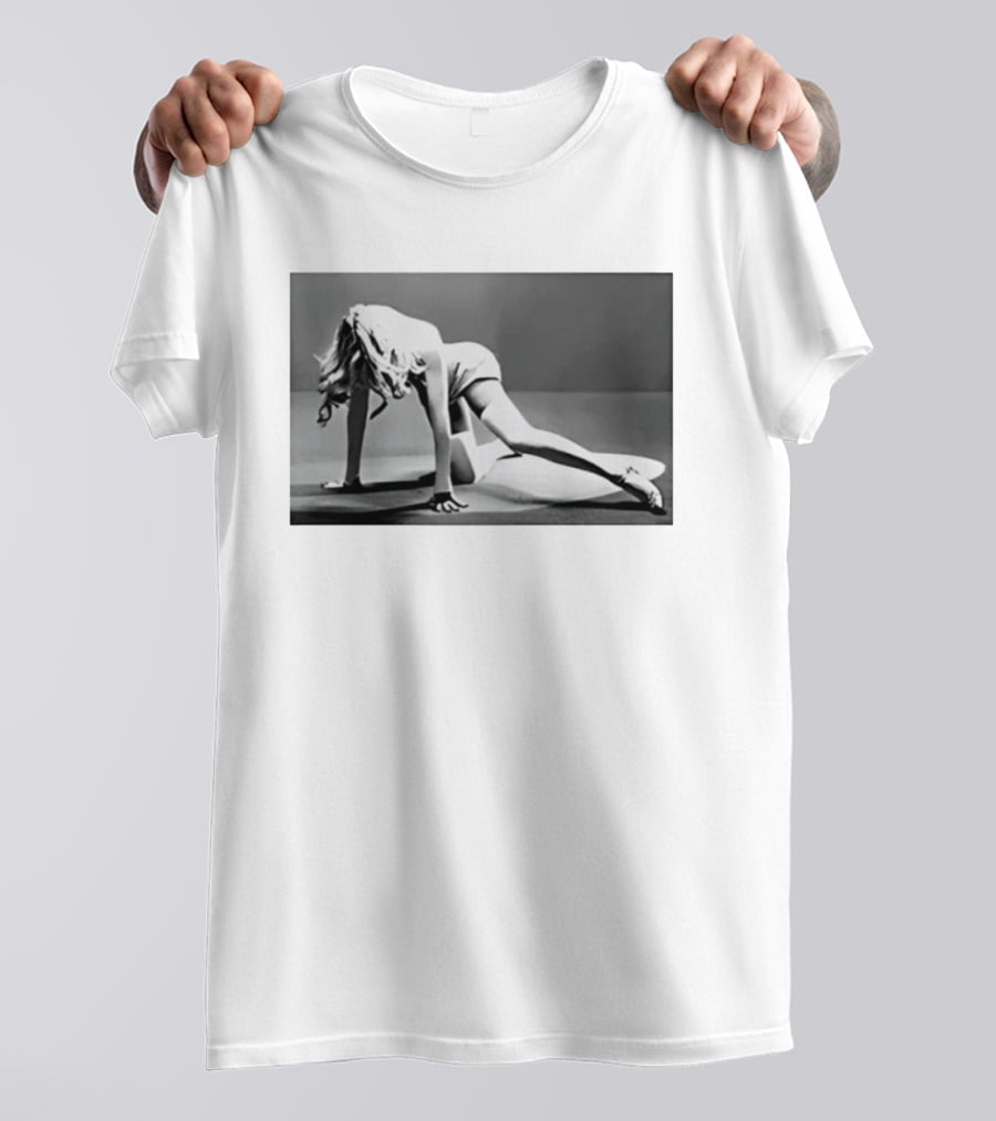 Marilyn Monroe Iconic Glamour Black And White Pose T-Shirt