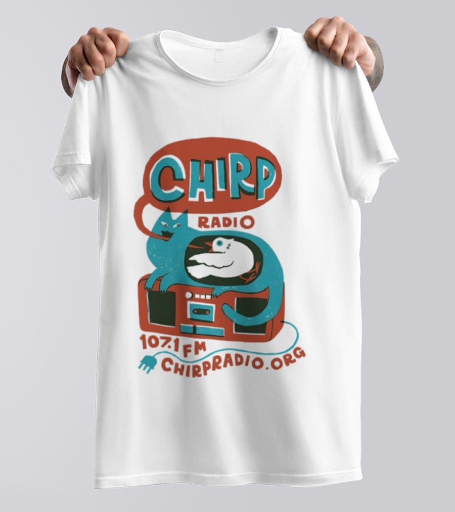 CHIRP Radio 107.1 FM Chicago Cat And Bird CHIRPRADIO.ORG T-Shirt