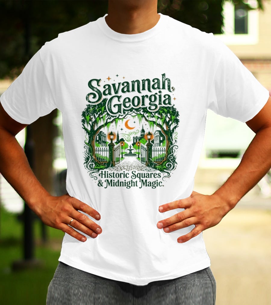 Savannah Georgia Historic Squares Midnight Magic Crescent Moon And Lanterns T-Shirt